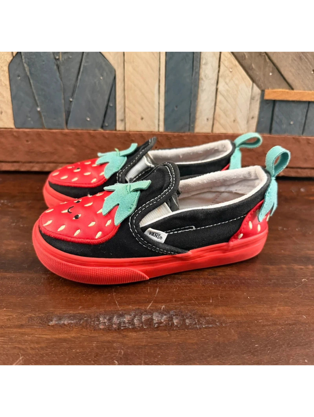 Vans Toddler Classic Slip-On V Berry Strawberry Red Black Sneakers Size 9T